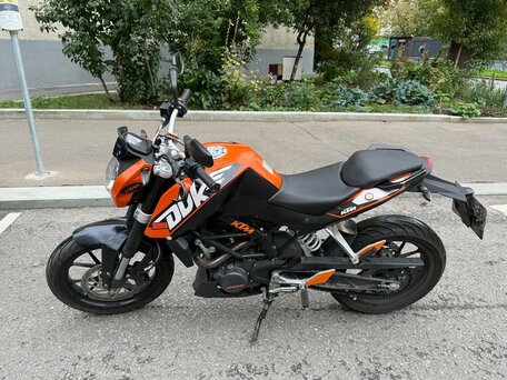 2013 KTM 200 Duke, оранжевый, 200000 рублей, вид 4