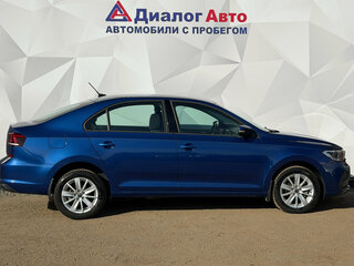 2021 Volkswagen Polo VI, синий, 1599000 рублей, вид 4