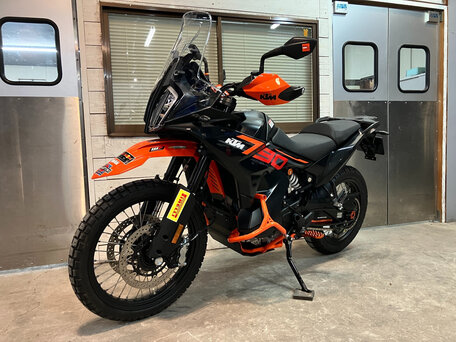2023 KTM 790 Adventure, чёрный, 1040000 рублей, вид 4