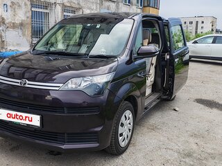 2015 Toyota Spade, пурпурный, 799000 рублей, вид 2