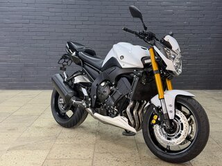 2012 Yamaha FZ8, белый, 715000 рублей, вид 2