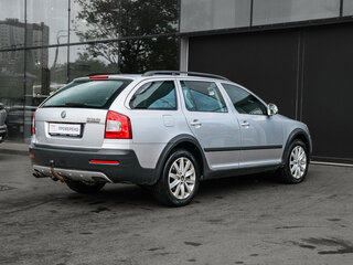 2012 Skoda Octavia Scout II (A5) Рестайлинг, серебристый, 1190000 рублей, вид 4