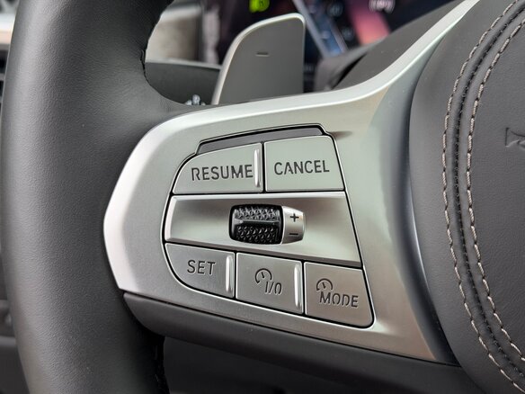 2026 BMW X5 Long 30Li IV (G05/G18) Рестайлинг, чёрный, 9200000 рублей - вид 18
