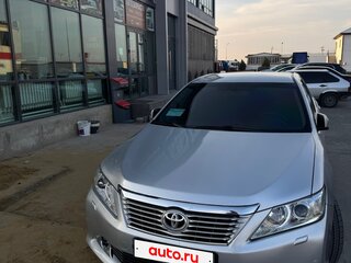 2012 Toyota Camry VII (XV50), серебристый, 1570000 рублей, вид 1
