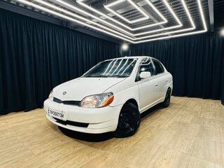 2000 Toyota Platz, белый, 369000 рублей, вид 1