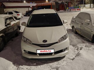 2013 Toyota Wish II Рестайлинг, белый, 1650000 рублей, вид 2