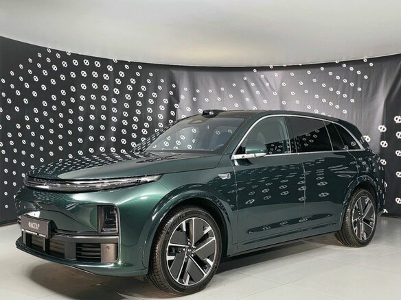 2026 Li Auto (Lixiang) L7 52.3 kWh I Рестайлинг, зелёный, 10790000 рублей - вид 1