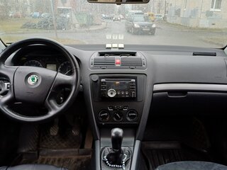 2008 Skoda Octavia II (A5), серый, 450000 рублей, вид 5