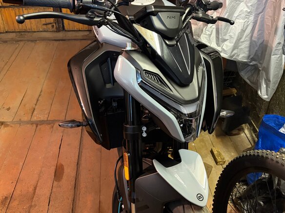 2026 CFMoto 675NK, серый, 670000 рублей - вид 1
