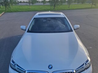 2021 BMW 5 серии 530e VII (G30/G31/G38) Рестайлинг, белый, 4881000 рублей, вид 3
