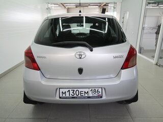 2008 Toyota Yaris Multimode II, серебристый, 650000 рублей, вид 5