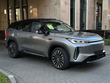 2026 Geely Galaxy M7, серебристый, 3310000 рублей, вид 3