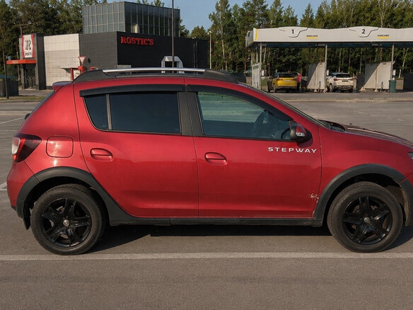 2017 Renault Sandero Stepway II, красный, 860000 рублей - вид 5