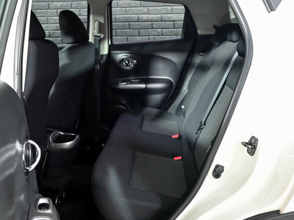 2015 Nissan Juke I Рестайлинг, белый, 1630000 рублей - вид 18