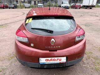 2011 Renault Megane III, оранжевый, 750000 рублей, вид 1