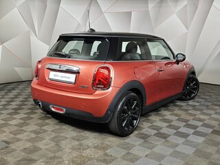 2020 Mini Hatch Cooper III (F55/F56) Рестайлинг, красный, 2399000 рублей, вид 2