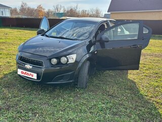 2012 Chevrolet Aveo II, чёрный, 550000 рублей, вид 4