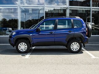 2026 Lada (ВАЗ) Niva Travel I Рестайлинг, синий, 1548000 рублей, вид 5