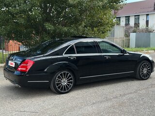 2010 Mercedes-Benz S-Класс 350 Long V (W221) Рестайлинг, чёрный, 1790000 рублей, вид 4