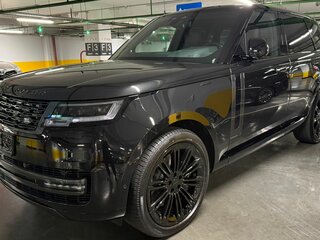 2026 Land Rover Range Rover P530 MHEV V, чёрный, 28900000 рублей, вид 3