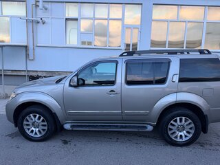 2011 Nissan Pathfinder III Рестайлинг, серый, 1970000 рублей, вид 4