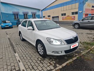 2013 Skoda Octavia II (A5) Рестайлинг, белый, 750000 рублей, вид 4