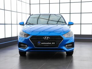 2017 Hyundai Solaris II, синий, 1249000 рублей, вид 2