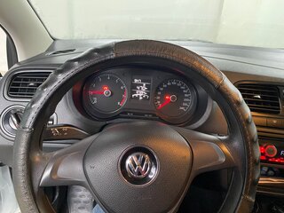 2020 Volkswagen Polo V Рестайлинг, белый, 950000 рублей, вид 5