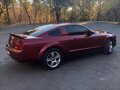2005 Ford Mustang V, красный, 3000000 рублей