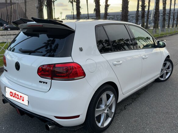 2010 Volkswagen Golf GTI VI, белый - вид 16