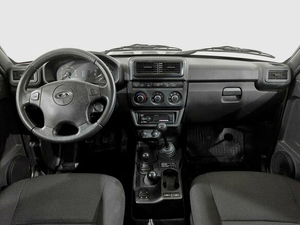 2023 Lada (ВАЗ) Niva Legend I, зелёный, 1100000 рублей - вид 4