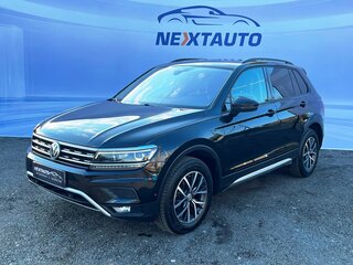 2020 Volkswagen Tiguan II, чёрный, 2597500 рублей, вид 1