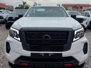 2026 Nissan Navara (Frontier) IV (D23) Рестайлинг, белый, 3990000 рублей, вид 2