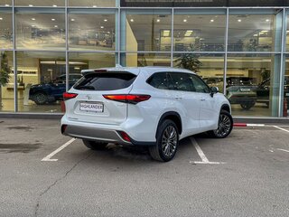 2026 Toyota Highlander IV (XU70), белый, 5900000 рублей, вид 5