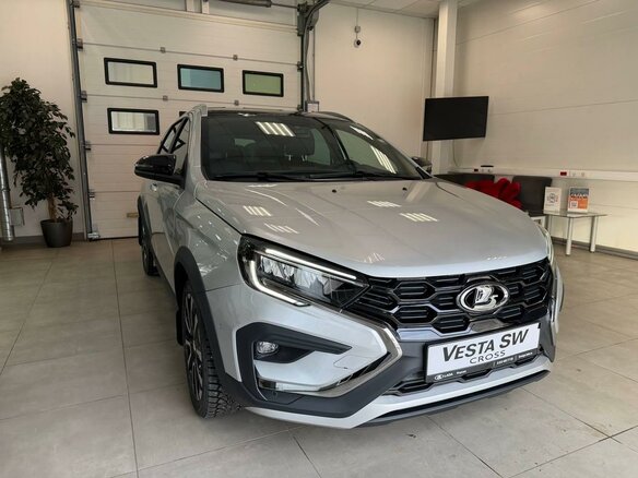 2026 Lada (ВАЗ) Vesta SW Cross I Рестайлинг (NG), серебристый, 2266000 рублей - вид 3