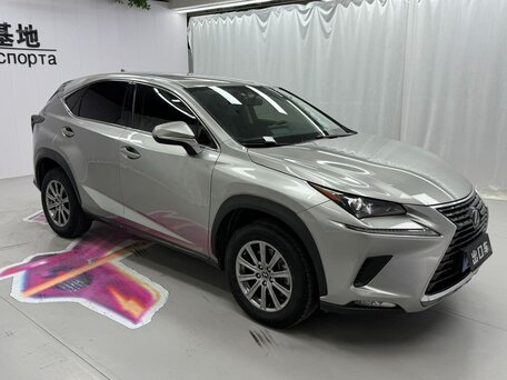 2020 Lexus NX 200 I Рестайлинг, серебристый, 2550000 рублей, вид 3