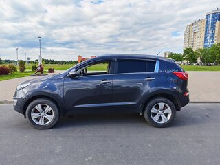 2013 Kia Sportage III, серый, 930000 рублей, вид 4