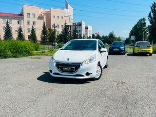 Peugeot 208 I