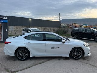 2026 Toyota Camry IX (XV80) China Market Рестайлинг, белый, 4380000 рублей, вид 4