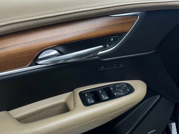 2017 Cadillac XT5 I, чёрный - вид 9