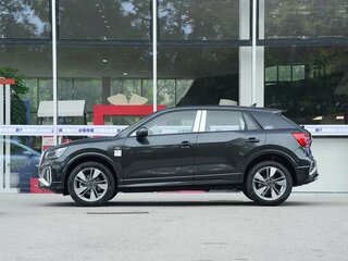 2026 Audi Q2 L 35 TFSI I Рестайлинг, серый, 3149000 рублей, вид 2