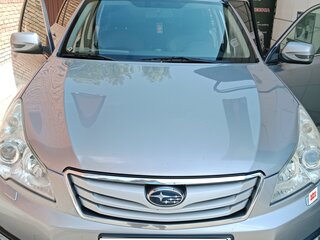 2011 Subaru Outback IV, серебристый, 1360000 рублей, вид 2