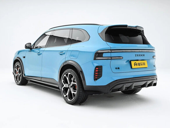 2026 Zeekr 8X Dawn, голубой, 11590000 рублей - вид 6