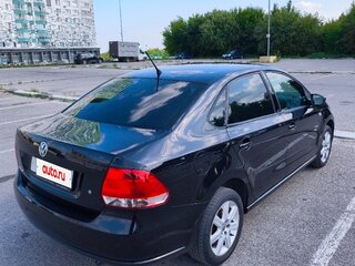 2014 Volkswagen Polo V, чёрный, 1040000 рублей, вид 4