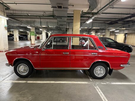 1981 Lada (ВАЗ) 2103, красный, 385000 рублей, вид 4