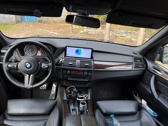 2012 BMW X5 30d II (E70) Рестайлинг, чёрный, 2400000 рублей - вид 4
