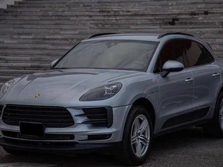 2020 Porsche Macan I Рестайлинг, серый, 3900000 рублей, вид 1
