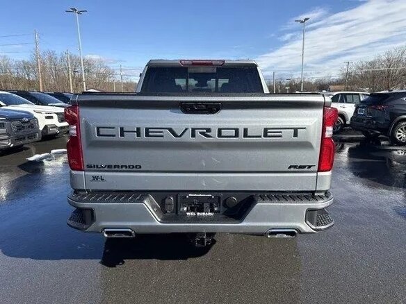 2026 Chevrolet Silverado Crew Cab IV (T1XX) Рестайлинг, серебристый - вид 8