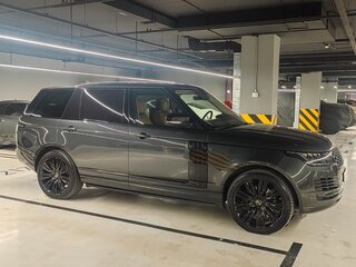 2018 Land Rover Range Rover Long IV Рестайлинг, серый, 6500000 рублей, вид 1