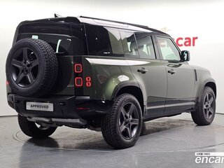 2026 Land Rover Defender 110 II, зелёный, 13040000 рублей, вид 3